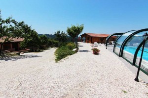 agriturismo-marche-con-piscina-coperta-10